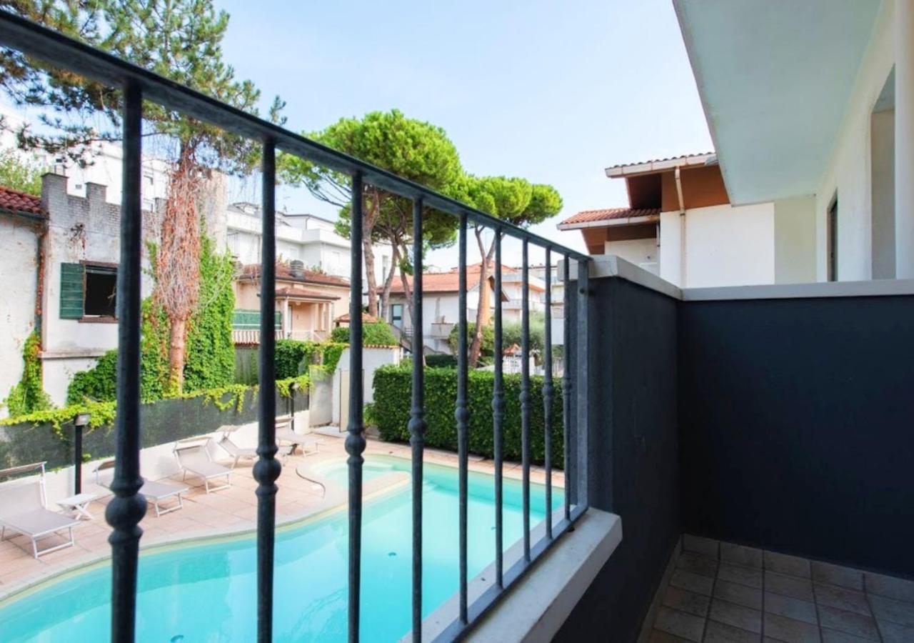 La Plata Hotel - Con Piscina Riccione Ngoại thất bức ảnh