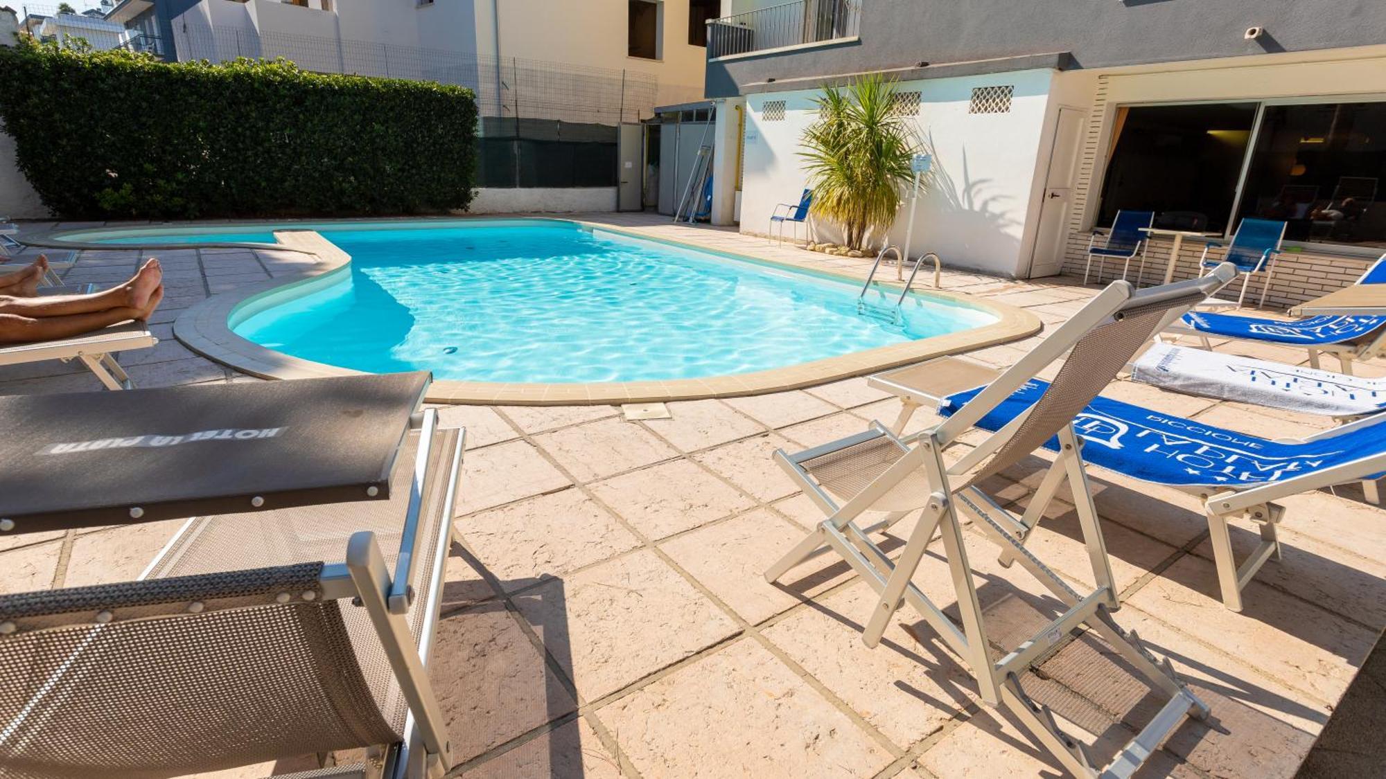 La Plata Hotel - Con Piscina Riccione Ngoại thất bức ảnh